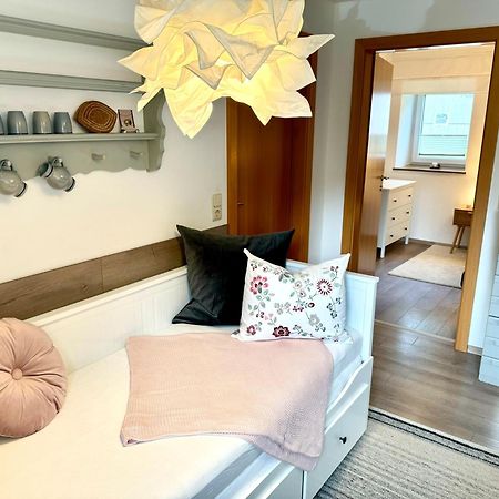 Ferienwohnung Saunahaus อันนาแบร์ อิม ลัมเมอร์ทาล ภายนอก รูปภาพ